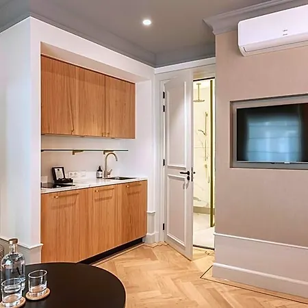 Aparthotel Hattem Szálloda